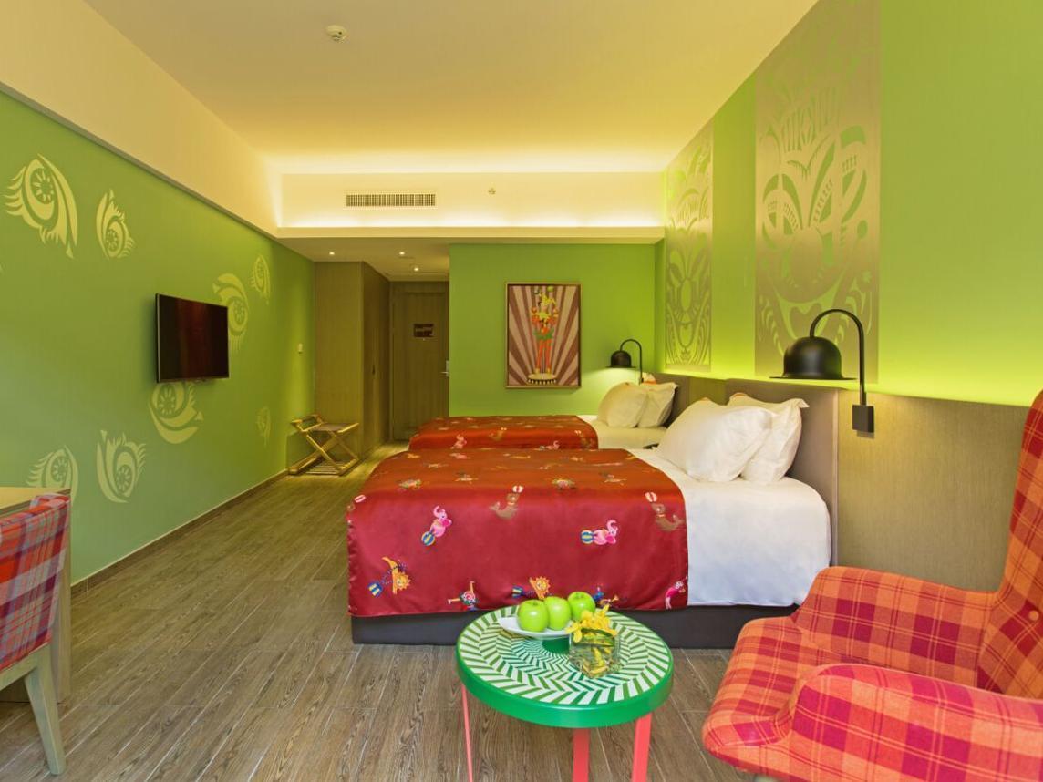 Chimelong Circus Hotel Csuhaj Kültér fotó