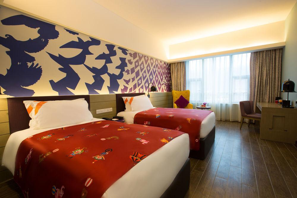 Chimelong Circus Hotel Csuhaj Kültér fotó